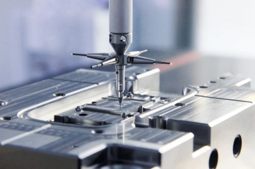 比亚迪半年报 营收同比大增50.22%，研发投入持续提升引领未来